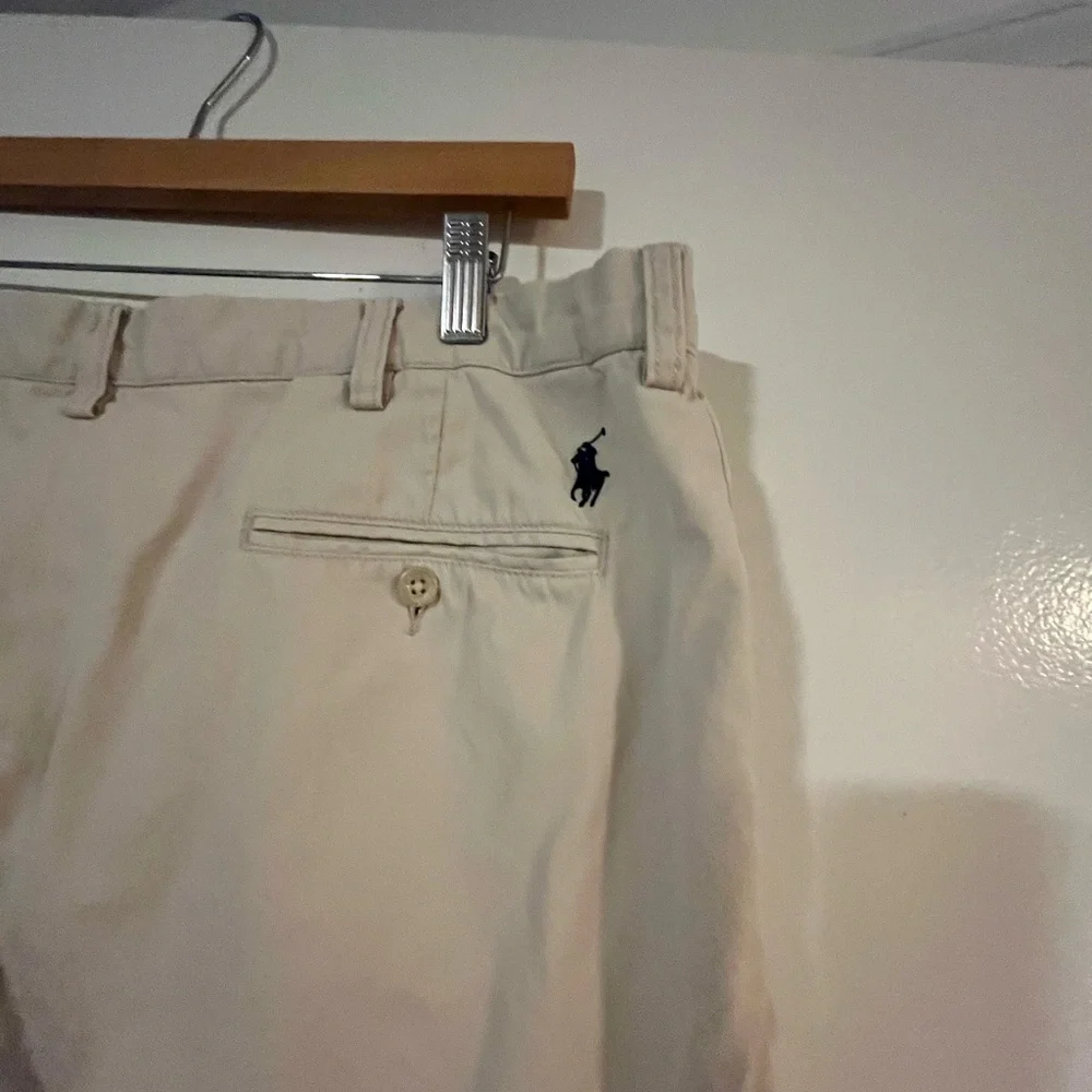 Polo Ralph Lauren Shorts Men's 38‎ Beige Flat Front Outdoor Hiking Casual